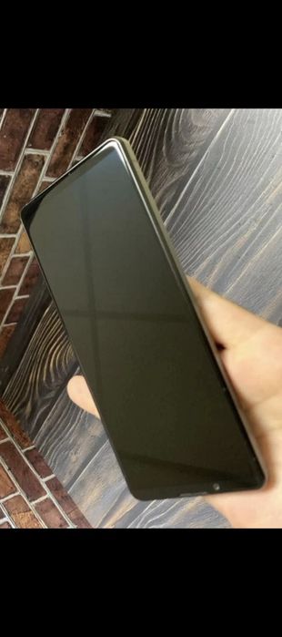 sony Xperia 5 mark 4 sotiladi