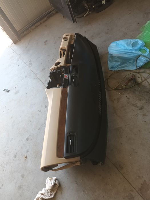 Plansa bord airbag Volkswagen Passat Cc B6  B7 negru crem bicolor