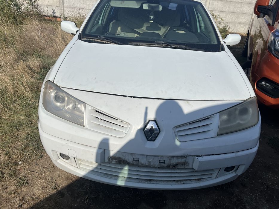 Dezmembrez Renault Megane 2 facelift 1.5 diesel 74kw