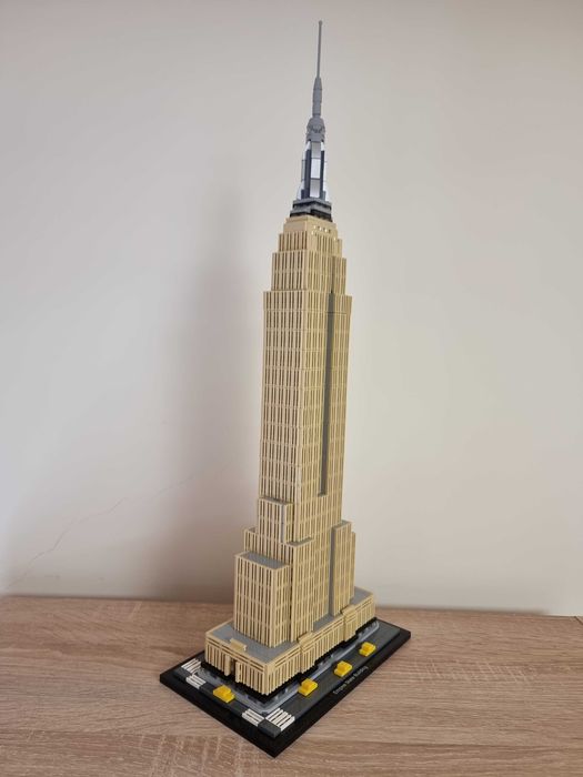 LEGO Architecture Empire State Building 21046, 1767 piese
