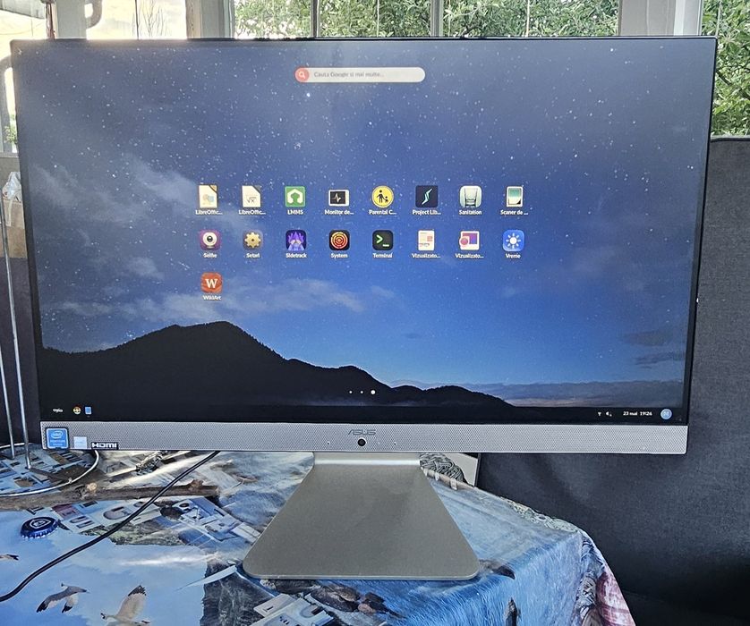 Sistem All in One Asus