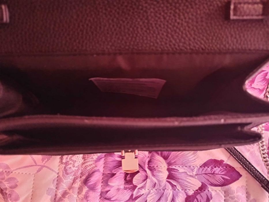 Дамска чанта черна