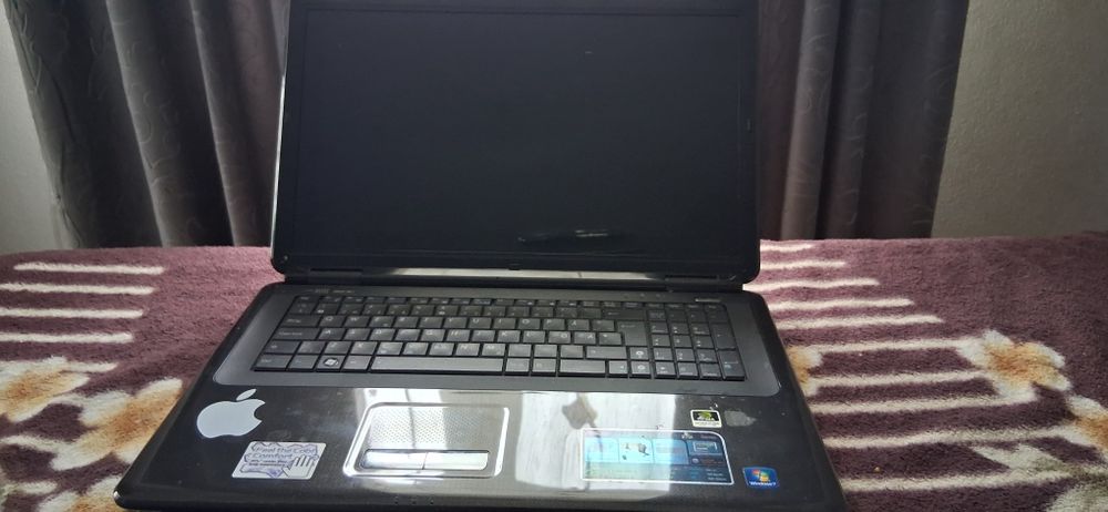 Vând Laptop Asus