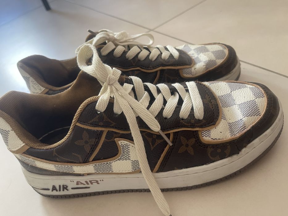 Vand nike lv marimea 41