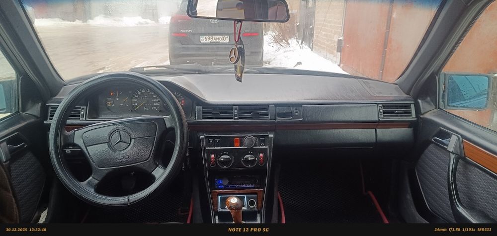 Продам Мерседес W124