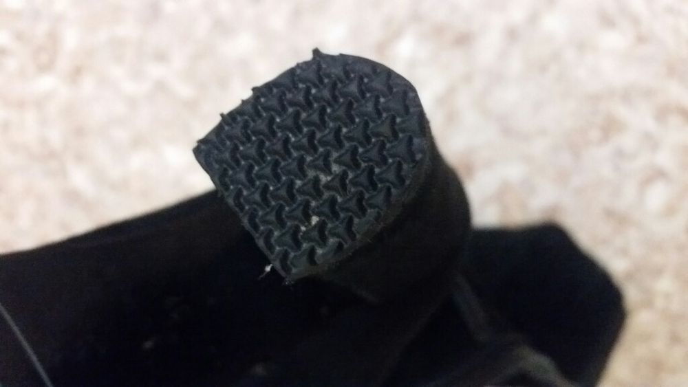 Продам зимние сапоги