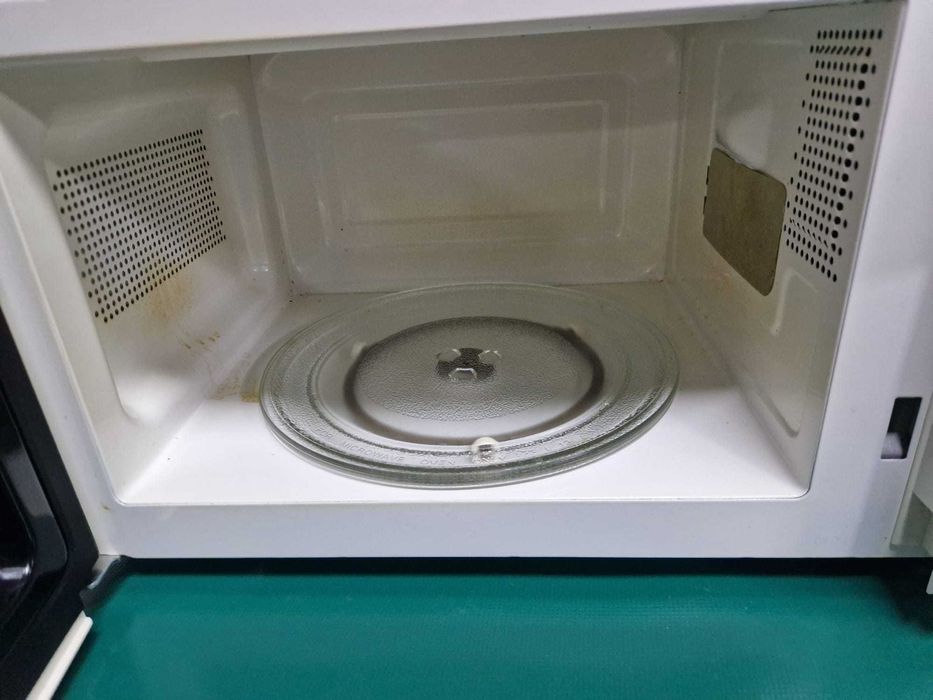 Cuptor cu microunde Gorenje MO20MW