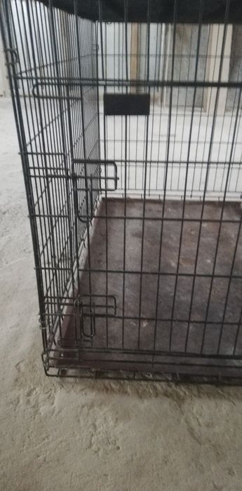 Cușcă metalică pentru câini
