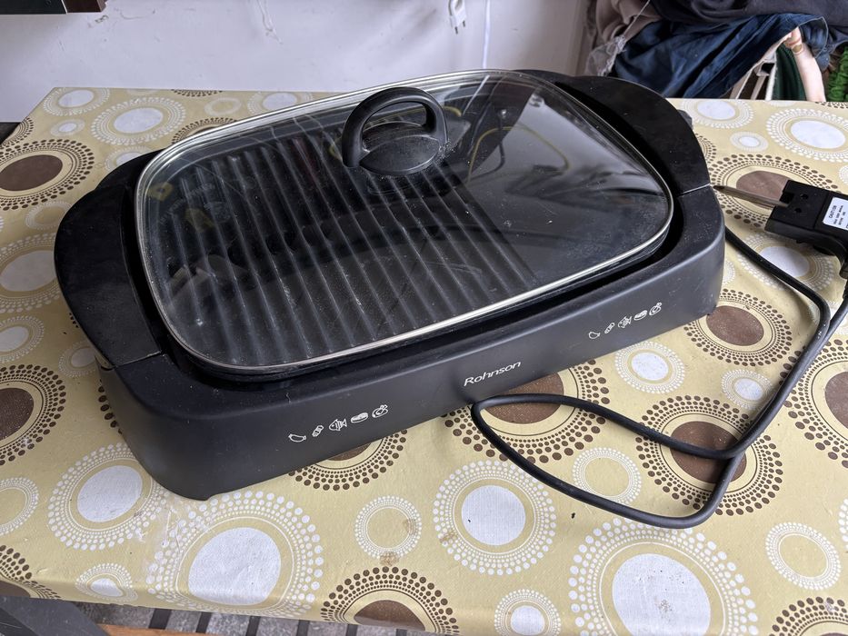 Gratar electric Rohnson
