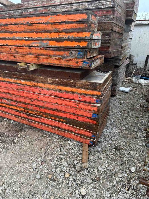 едроплощен вертикален кофраж DOKA