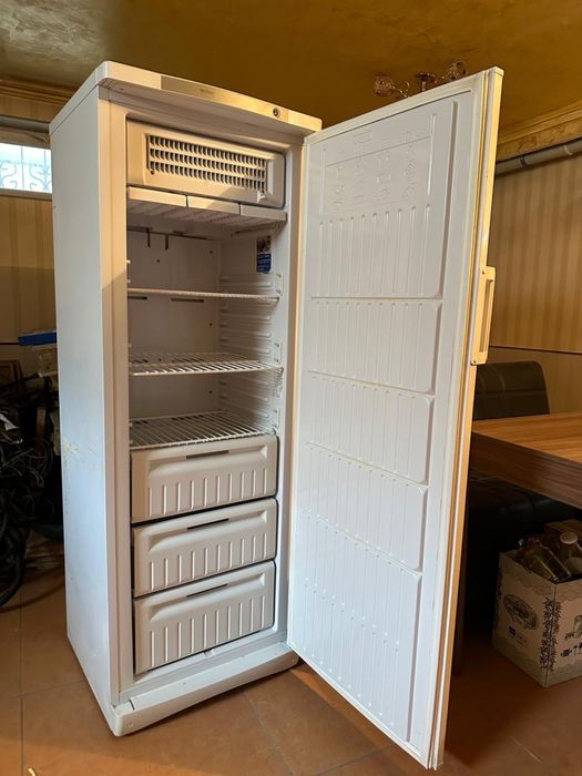 Морозильник состояние хорошее