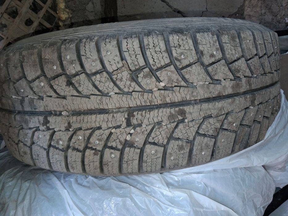 Диски с шинами на Mersedes