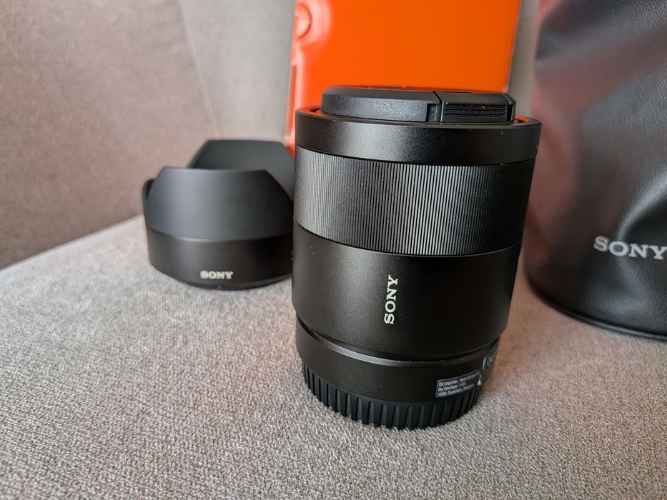 Obiectiv Zeiss Sonnar 55mm 1.8 pentru montura Sony FE