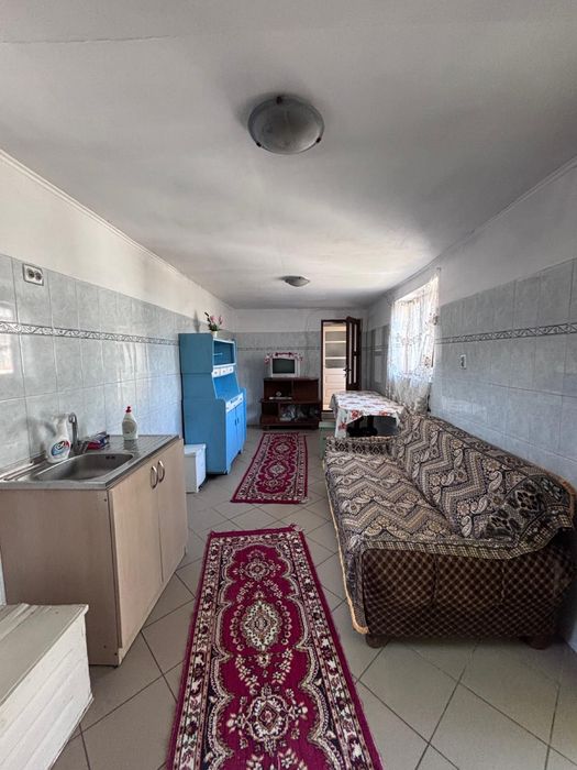 Casa + teren 900 mp, intravilan, la strada principala, intre Vizantea si Soveja, langa Focsani