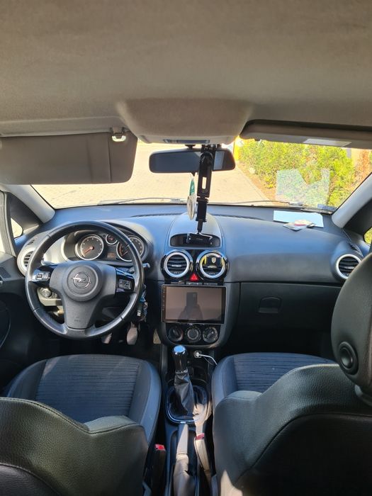 Opel CORSA 1.2 Gpl