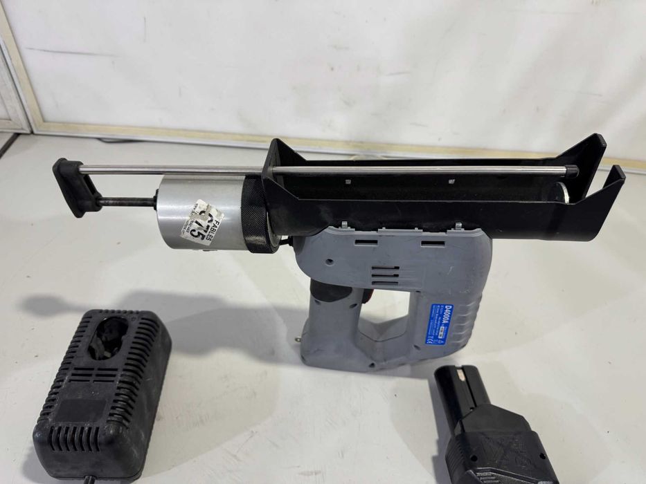 Пистолет за силикон - 13,2 V