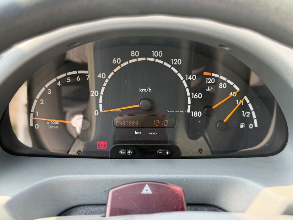 Mercedes Sprinter 416 Cdi 2.7 cu doar 49.000 km ideal camper / rulota