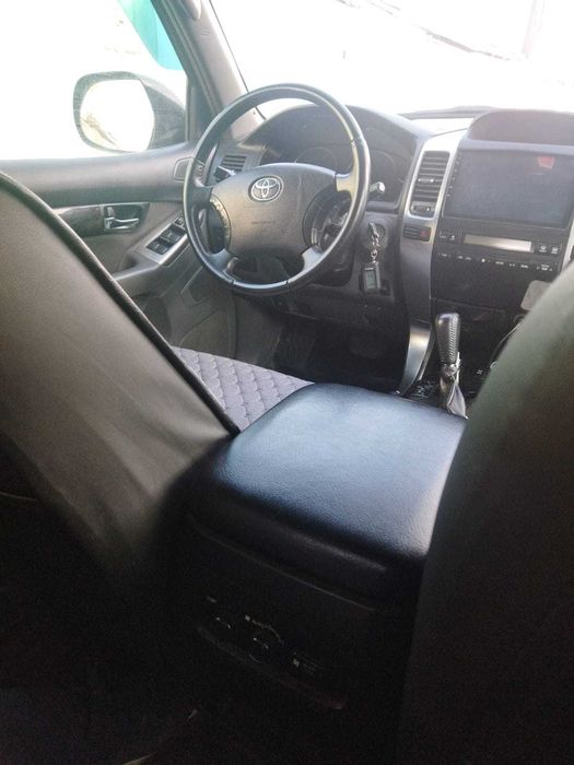 Продам автомобиль Toyota