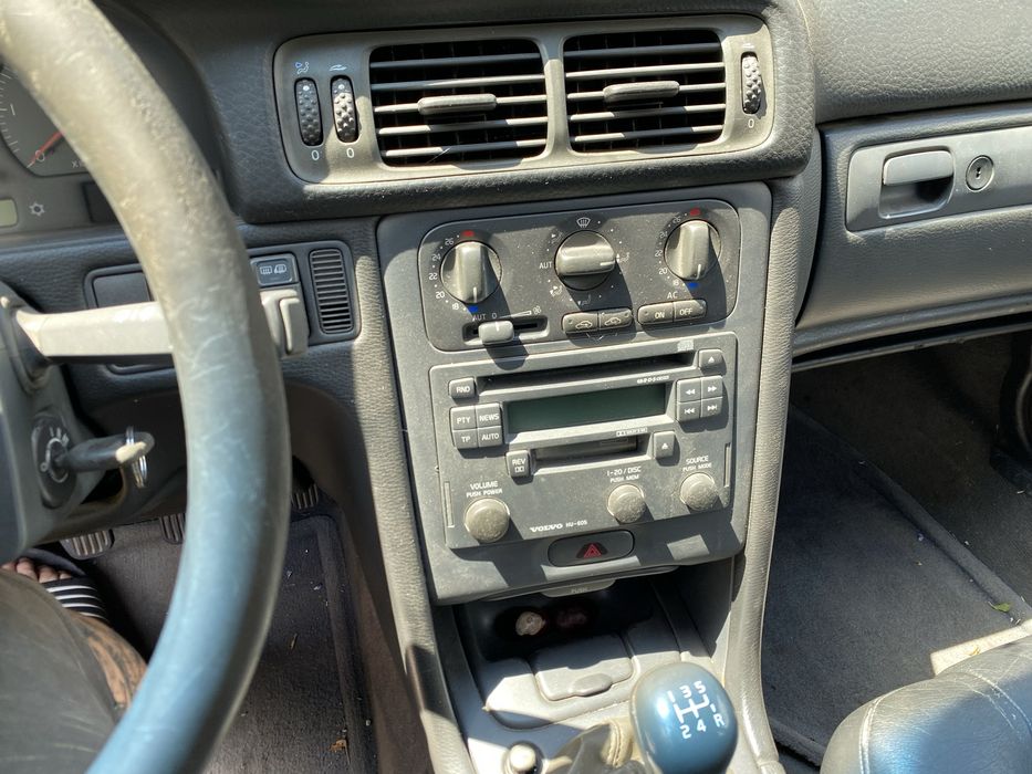 Волво v70 2.5 tdi