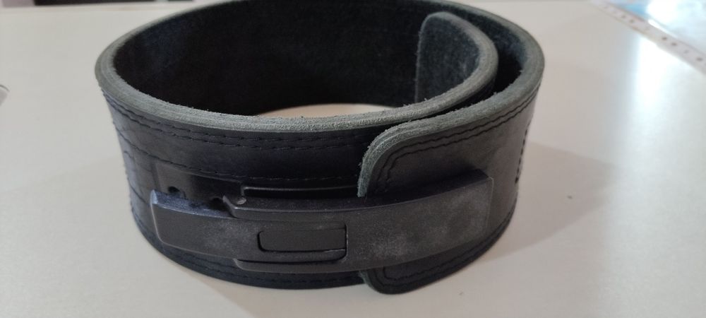 Продам пояс размер М