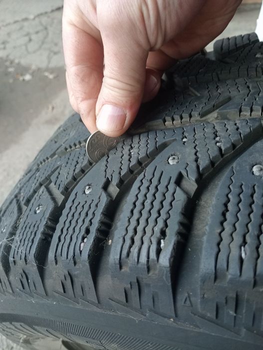 Продам резину Bridgestone