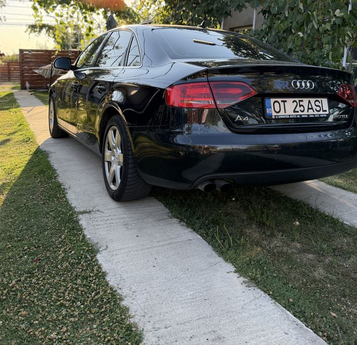 Vand Audi A4-B8