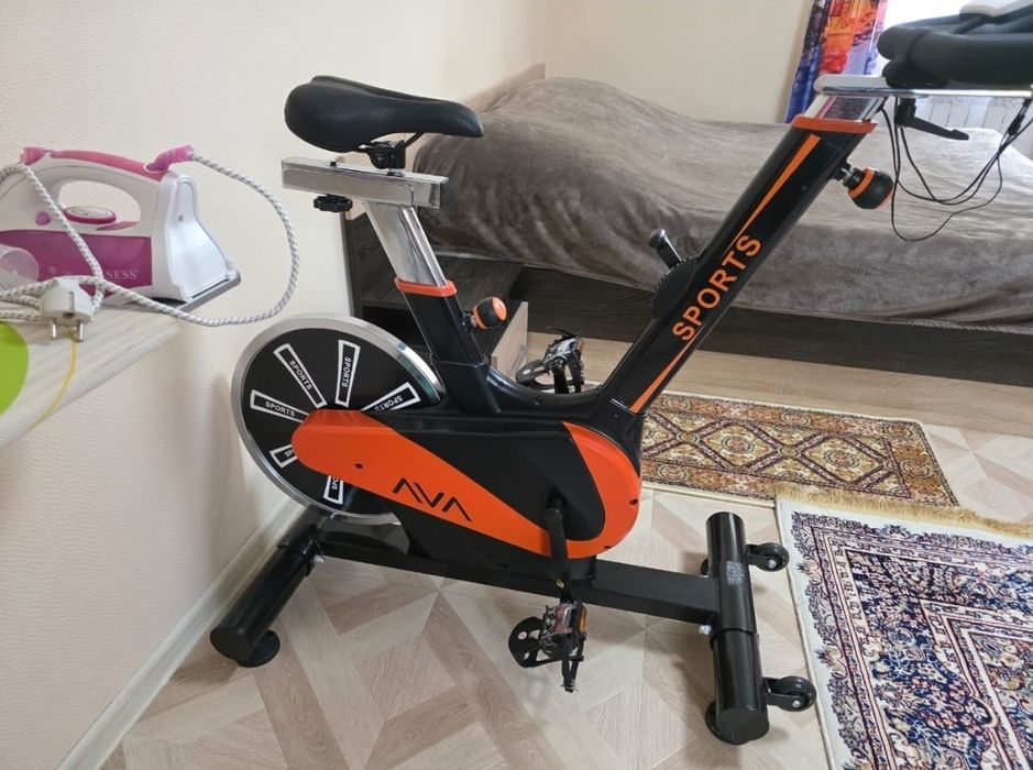 Велотренажер новый