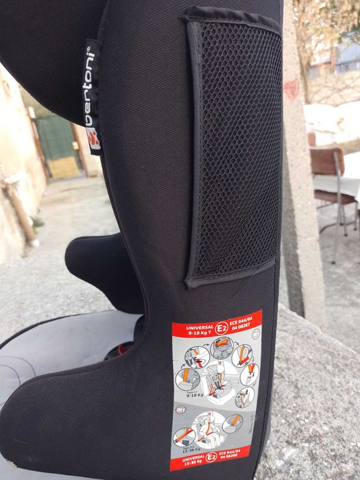 Продавам столче за автомобил