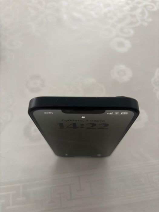 Айфон 13 midnight 128гб коробка есть.