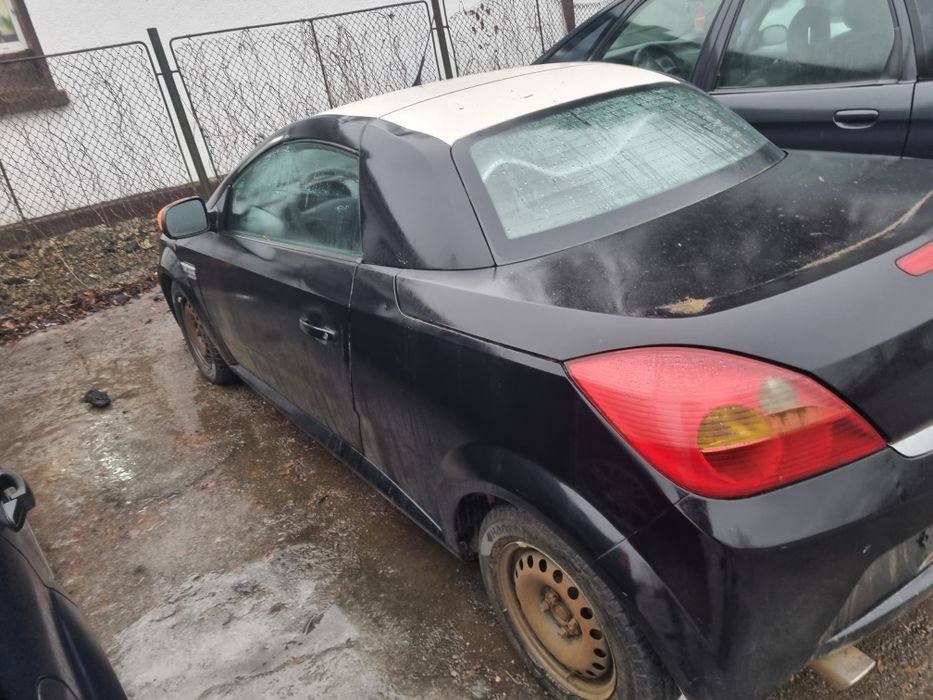 Oper Tigra 2005, motor 1.8 benzină, 125 cp, euro 4