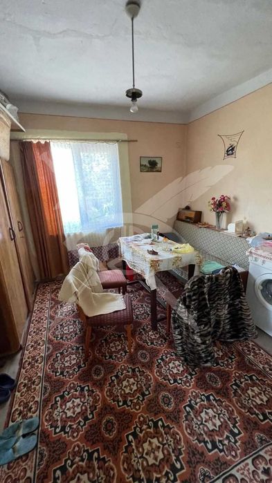 Двуетажна къща в Средец 85640