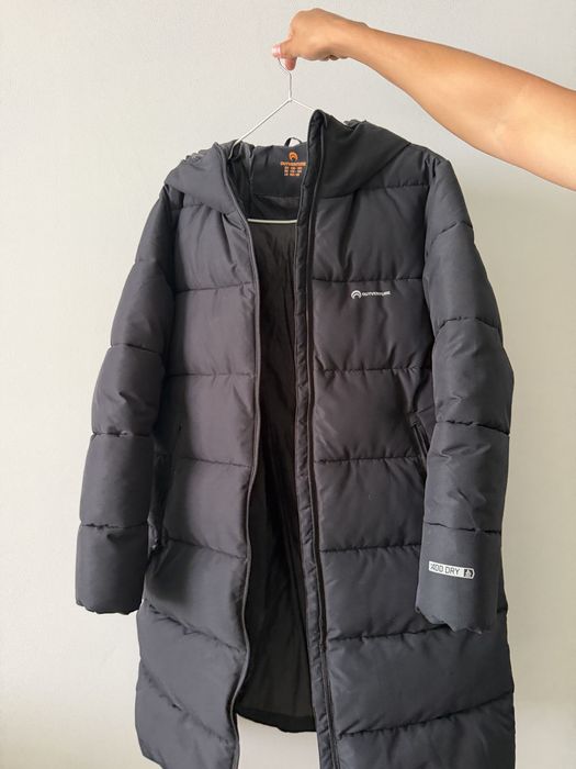 Продам зимнюю куртку Outventure