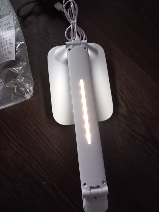 Lampă birou LED Lumină caldă/rece Nouă