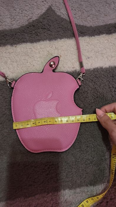 Apple чантичка - портмоне