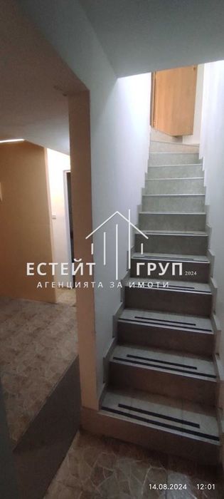 Дава се под наем Офис в Варна, Колхозен пазар - 43 кв.м за 255 € - Снимка #6