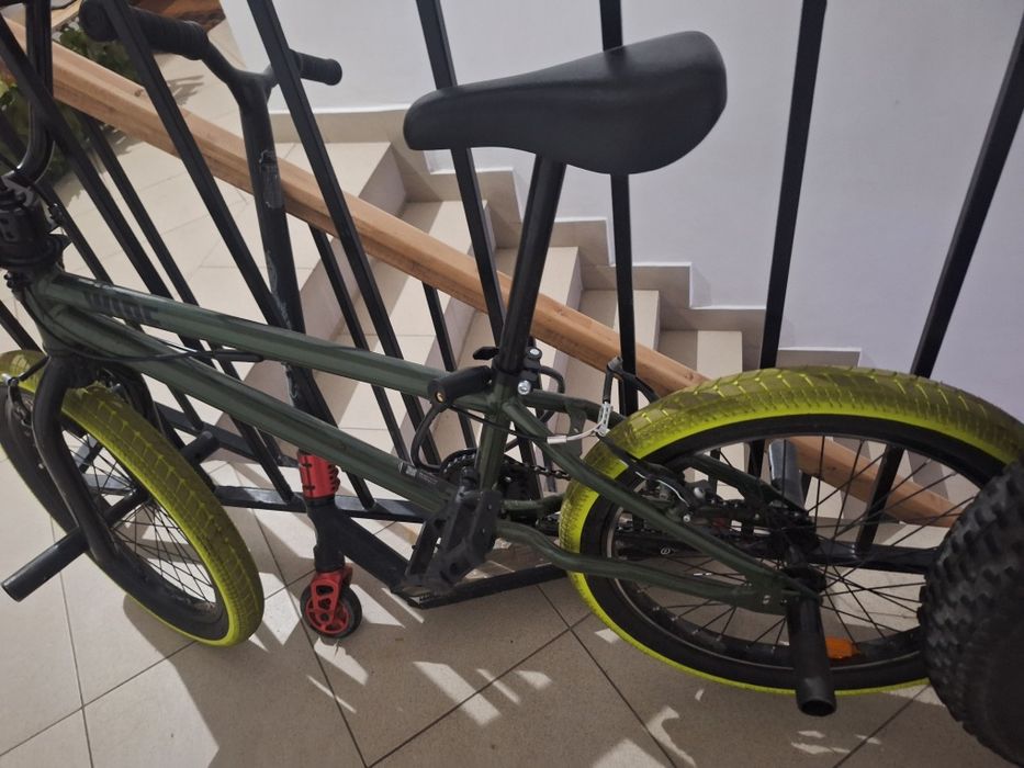 Bicicleta bmx wipe 500 20 " a costat 1300 cu bari