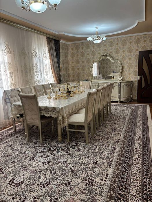 САНИФ да Квартира нархида ХОВЛИ ЖОЙ