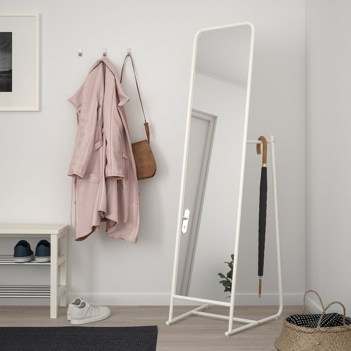 Oglindă de podea IKEA Knapper – Ca nouă, fără defecte