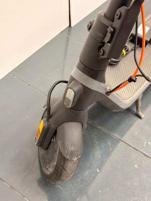 Trotineta electrica NINEBOT E2, 10 inch, negru -A-