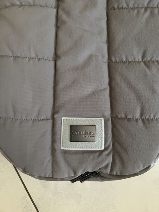 Sac de picioare/ iarna Cybex Footmuff Soho Grey culoarea gri