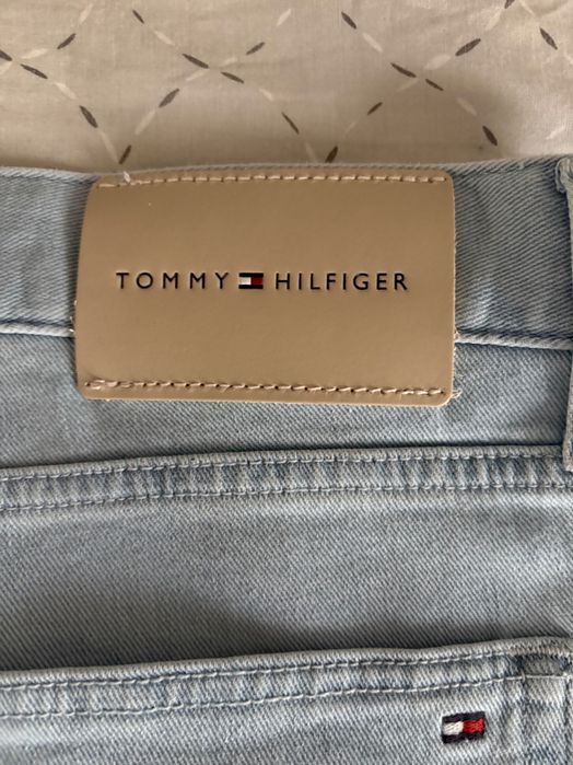 Дънки Tommy Hilfiger