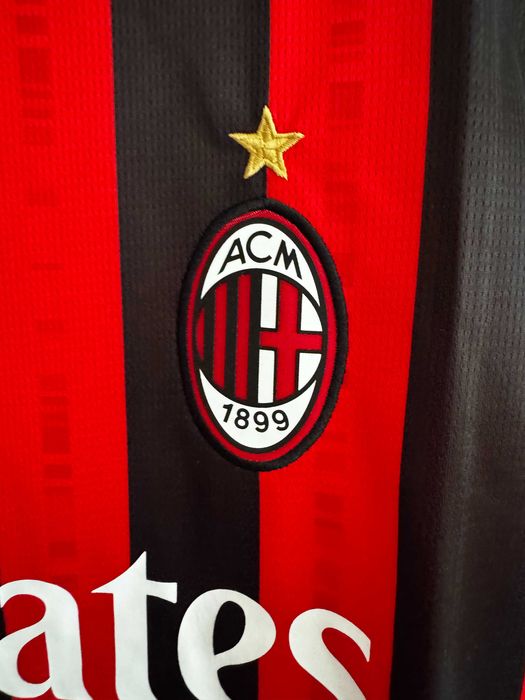 Милан 24/25 Домакинска Тениска Размер: M