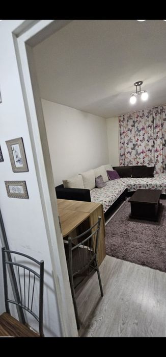 Proprietar inchiriez apartament 2 camere cu centrala termica, cheltuieli mici intretinere — fotografia 3