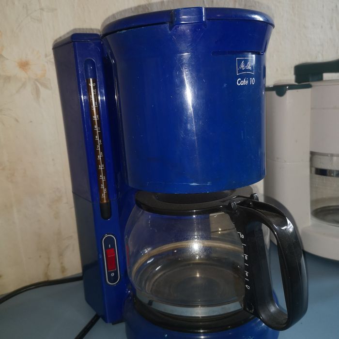 Две кафе машини.