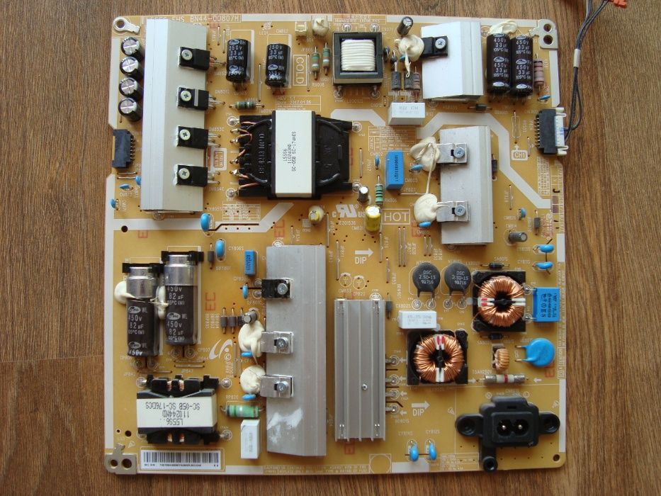 sursa: bn44-00807d/bn44-00807f