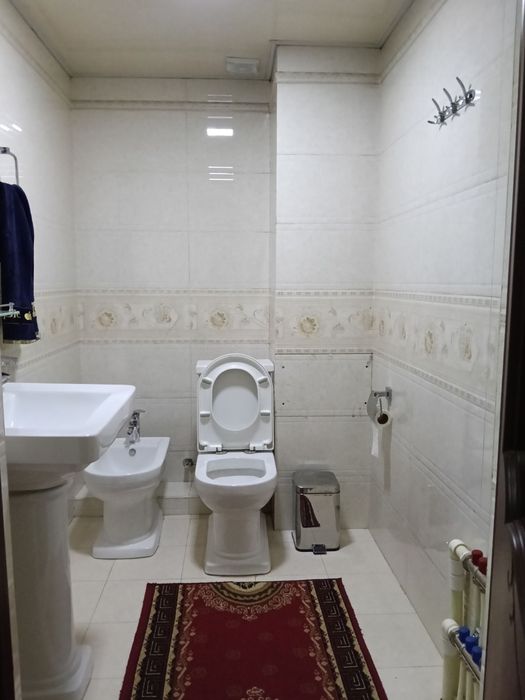 Беруний 3/1/5 Хувайдо Новостройка Узок муддатга Берилади