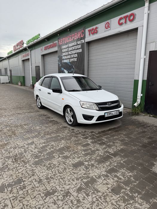 Lada granta 2015