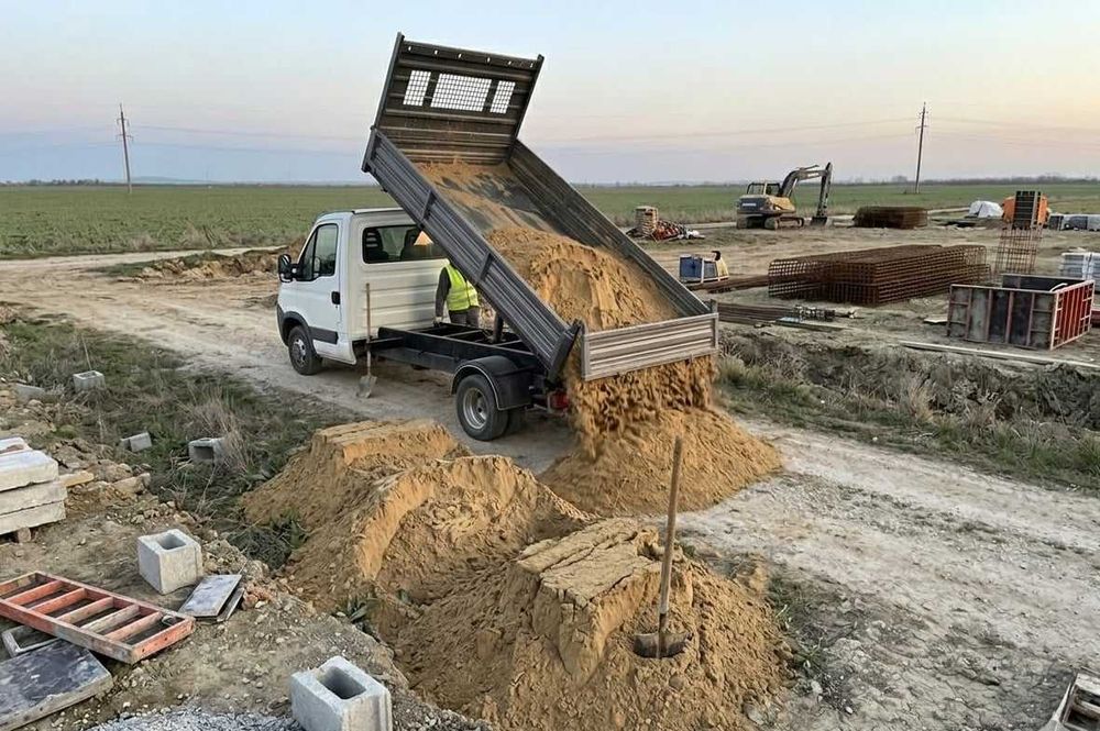 Transport nisip Oradea – Livrare rapida, pret avantajos