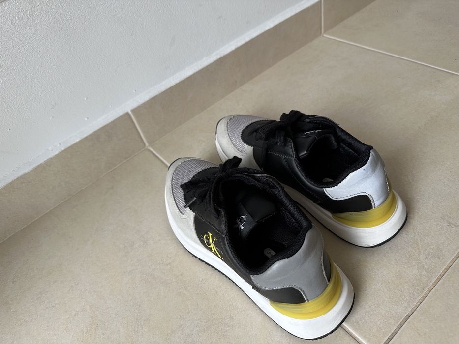 Adidasi calvin klein nr:35