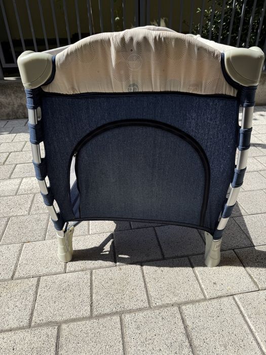 Бебешка кошара с матрак и чаршафи Chipolino Casablanca